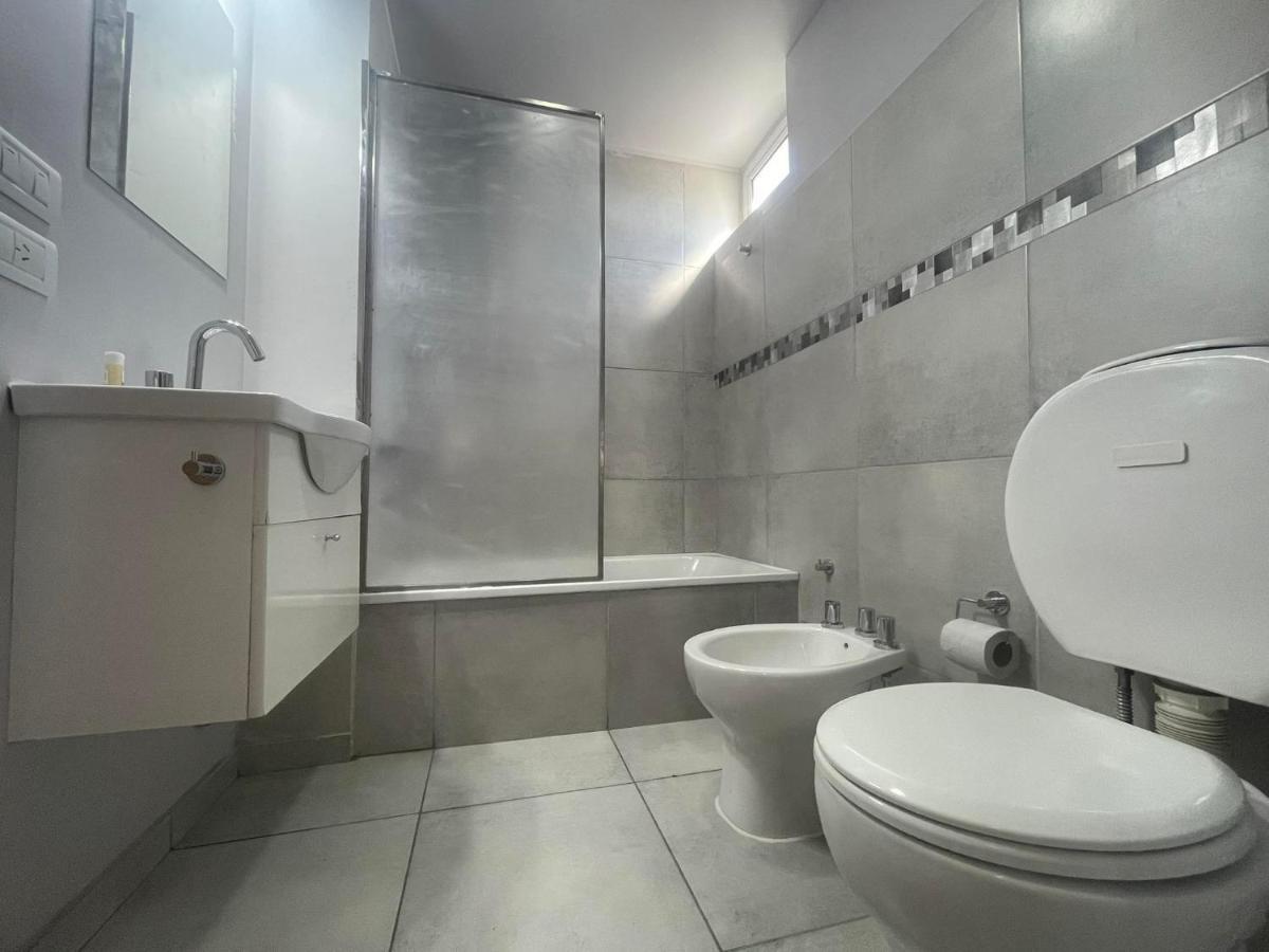 Departamento Por Dia Para 4 Personas Con Cochera Cubierta En Баия-Бланка Экстерьер фото